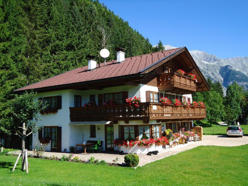 Landhaus Manuela & Haus Michael لوتاش المظهر الخارجي الصورة