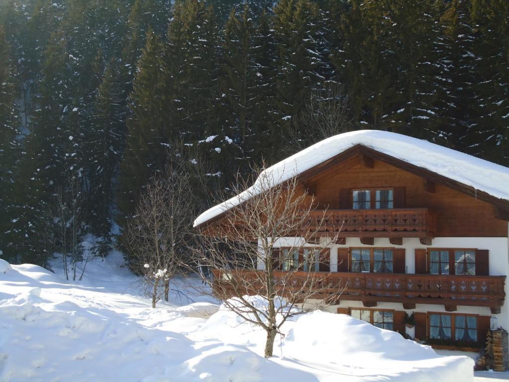 Landhaus Manuela & Haus Michael لوتاش المظهر الخارجي الصورة