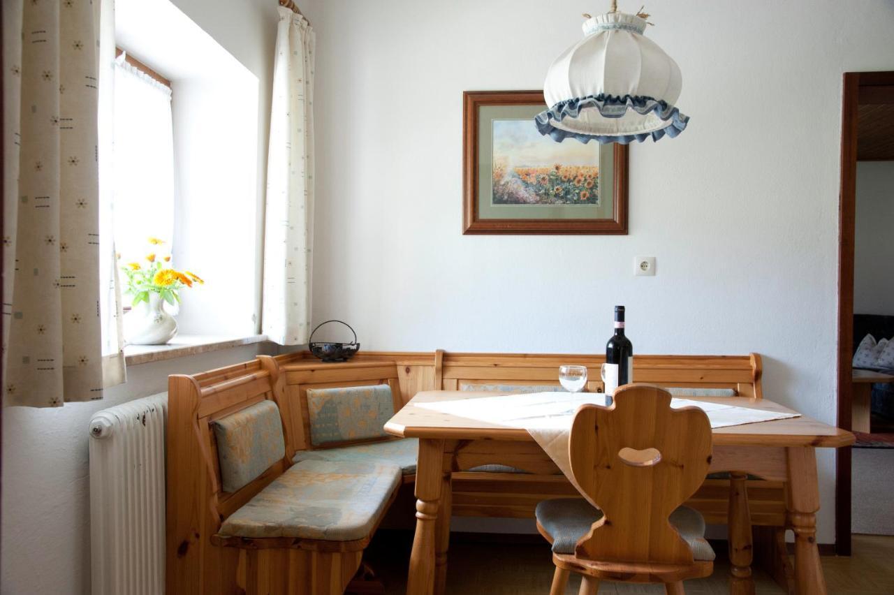Landhaus Manuela & Haus Michael لوتاش الغرفة الصورة