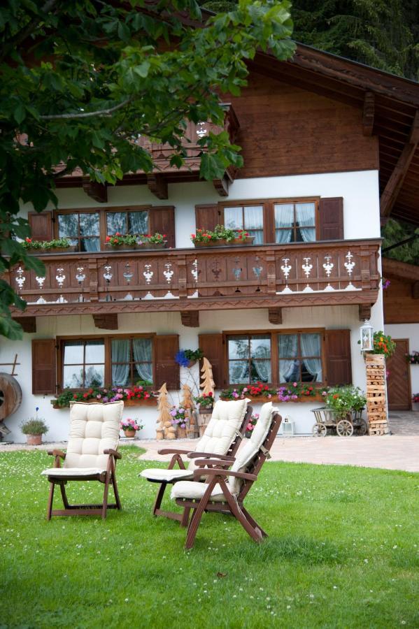 Landhaus Manuela & Haus Michael لوتاش المظهر الخارجي الصورة